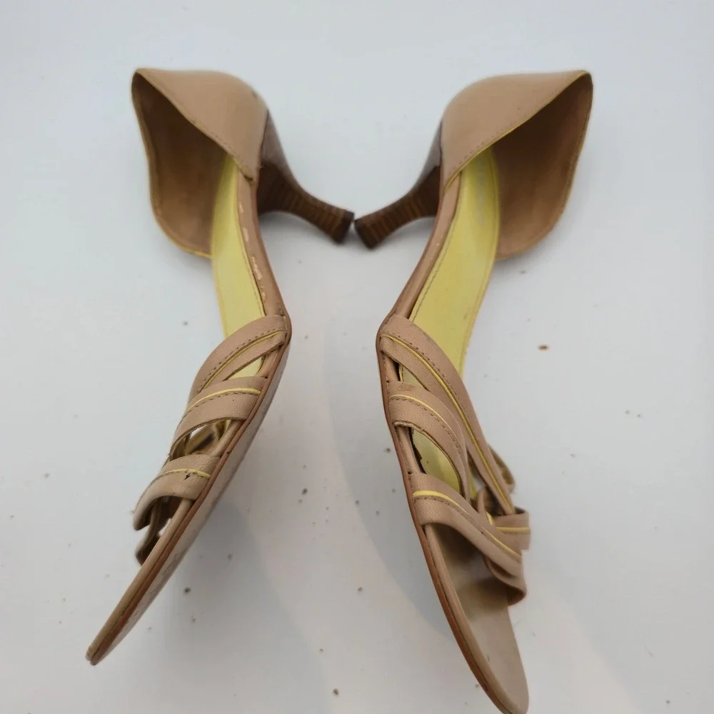 Michelle D Women Size 8 wooden Heels Sandals Strappy Tan yellow Leather peep toe - Picture 12 of 16